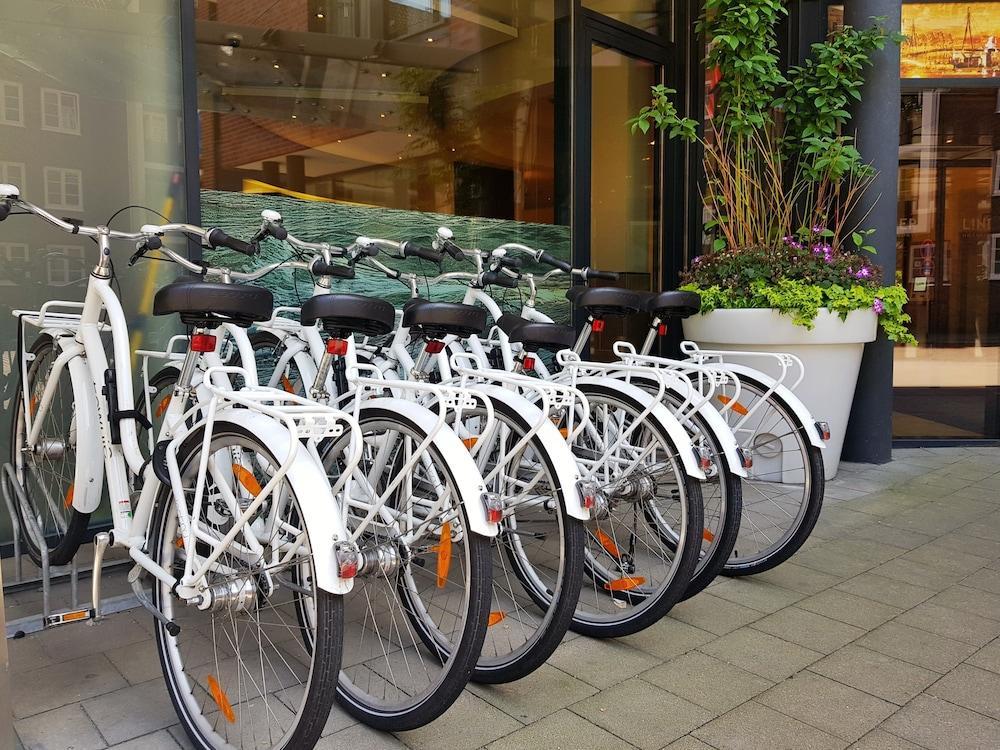 Lindner Hotel Hamburg Am Michel, Part Of Jdv By Hyatt Hamburgo Exterior foto