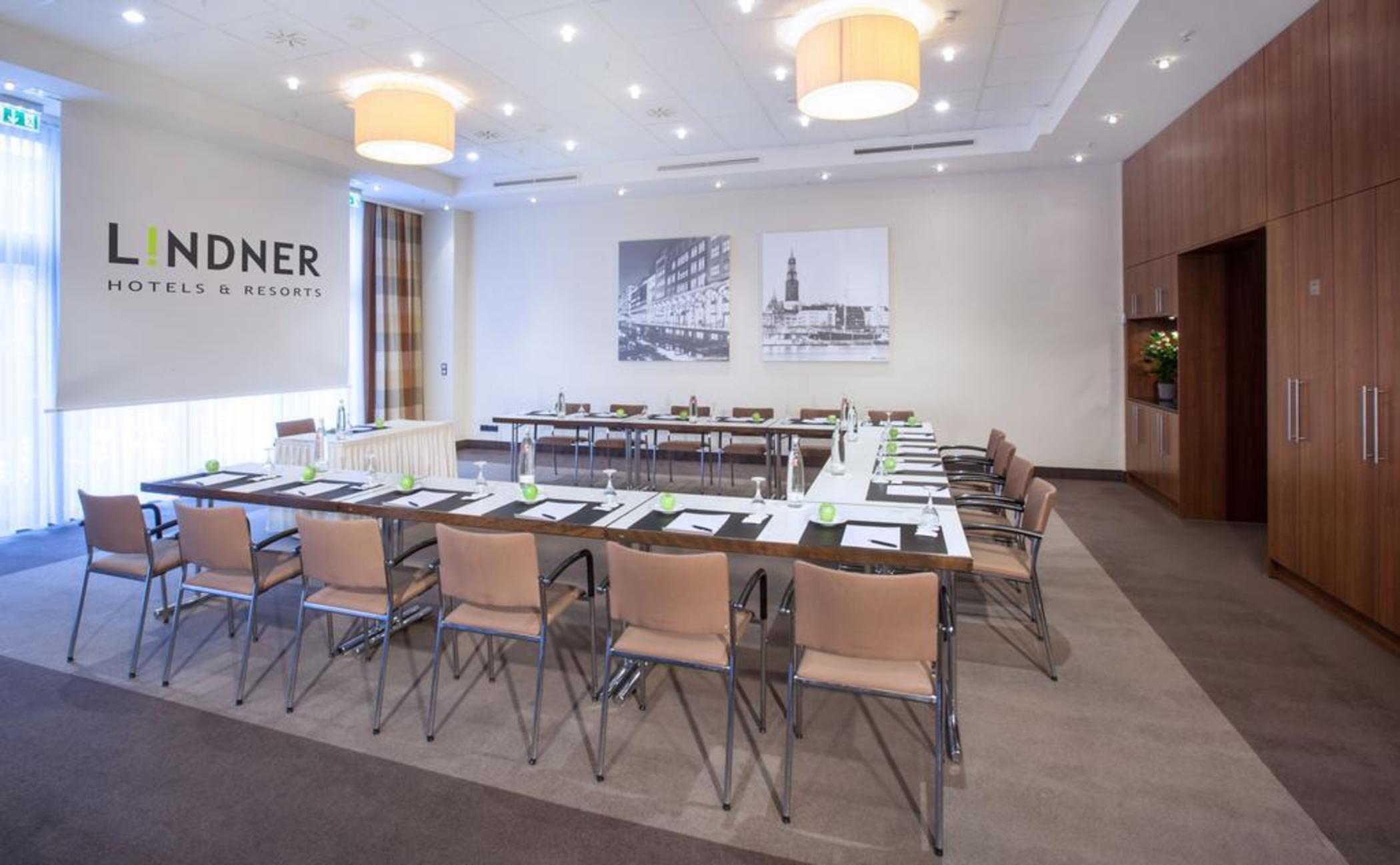 Lindner Hotel Hamburg Am Michel, Part Of Jdv By Hyatt Hamburgo Exterior foto